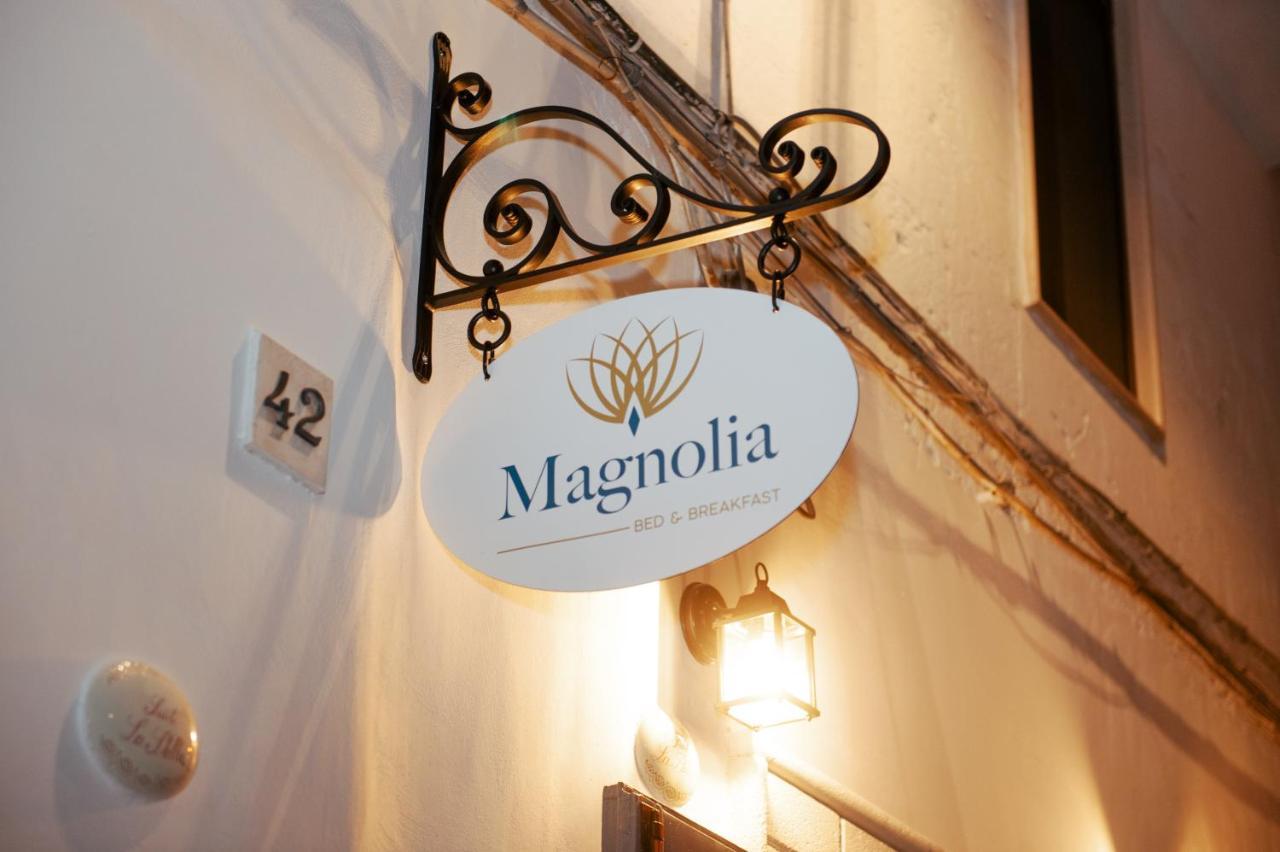 Magnolia Panzió Grottaglie Kültér fotó
